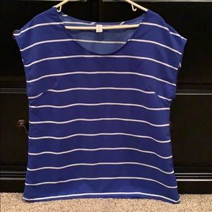 Old Navy top